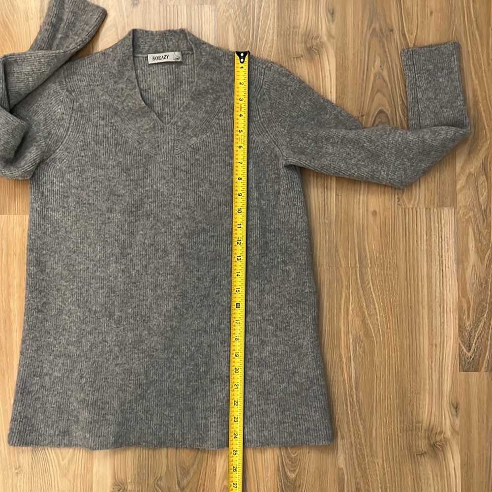 Cashmere sweater - Picture 9 of 10